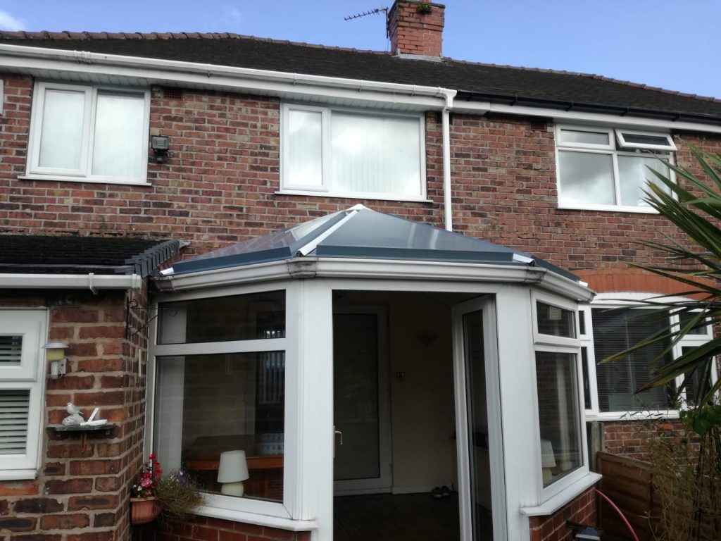 New conservatory roof in Manchester